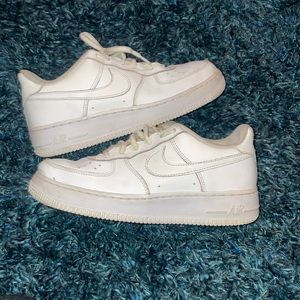 Nike Air Force ones size 6y
